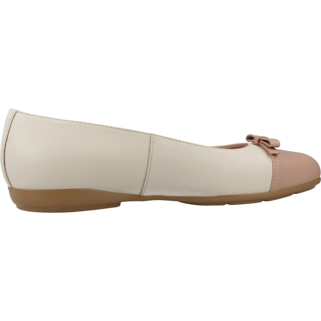 GEOX D ANNYTAH en color BEIS (4)