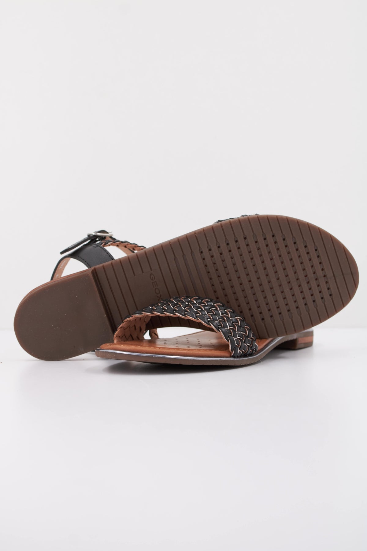GEOX DDQD en color NEGRO (5)