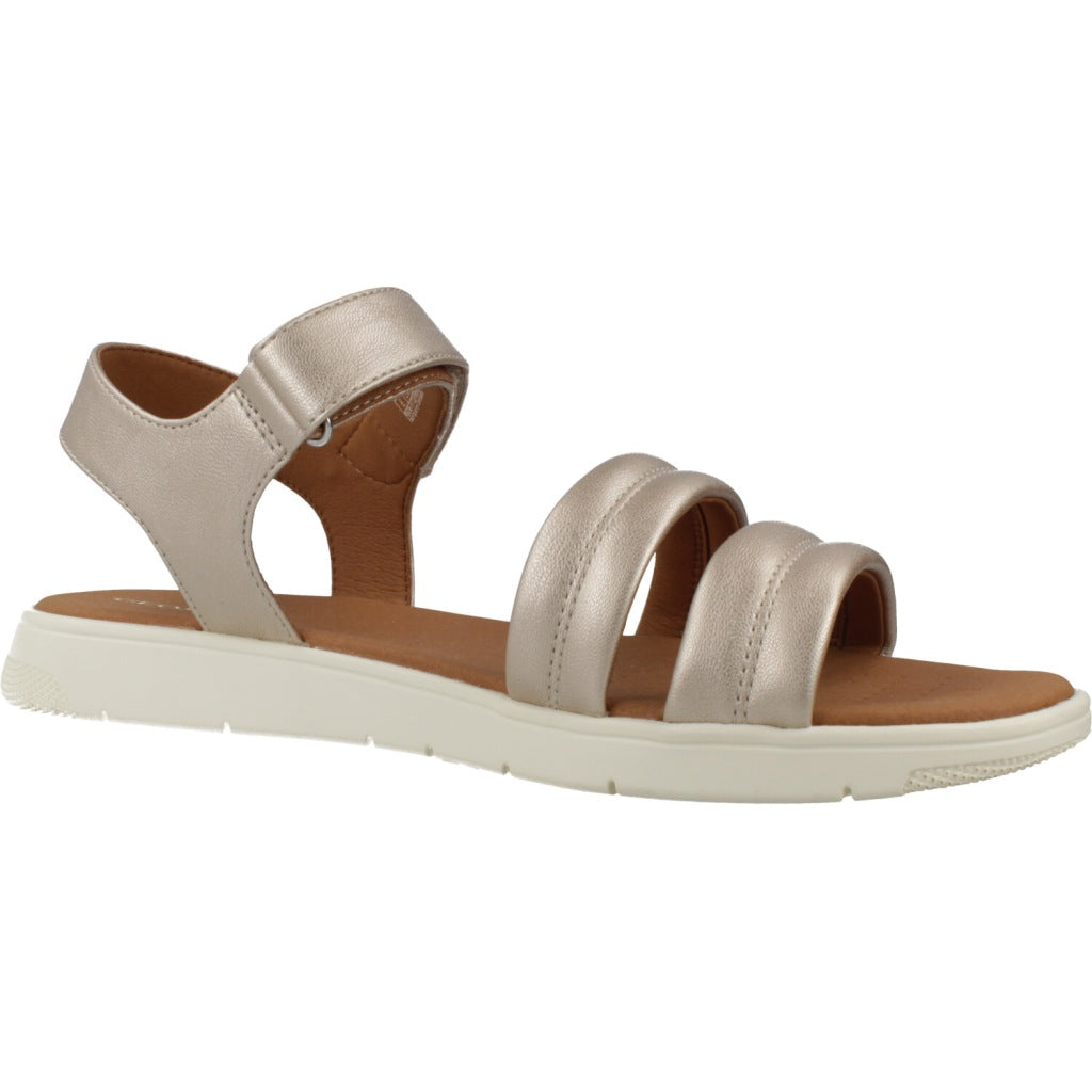 GEOX D DANDRA en color ORO (5)