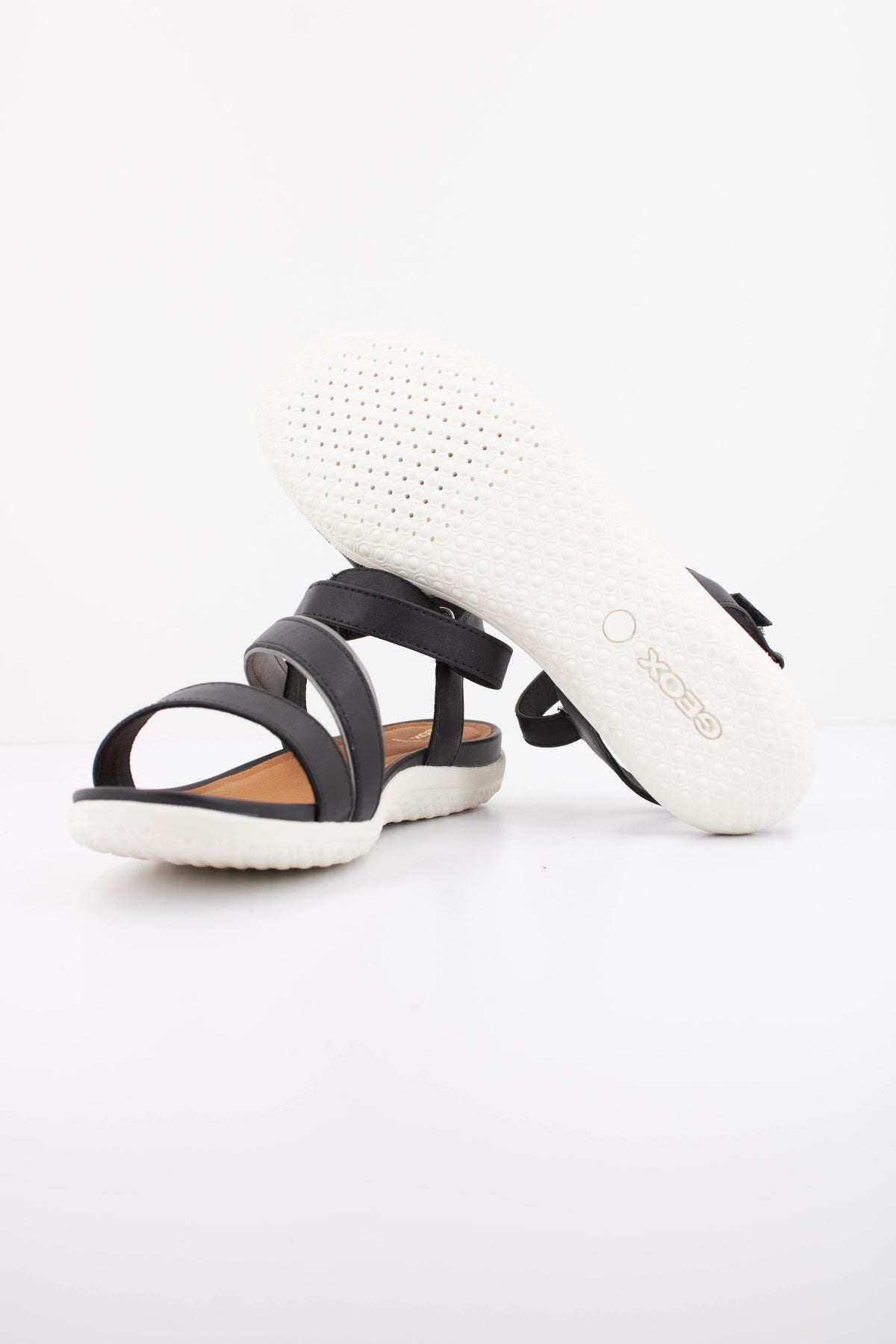 GEOX D SANDAL VEGA en color NEGRO (5)