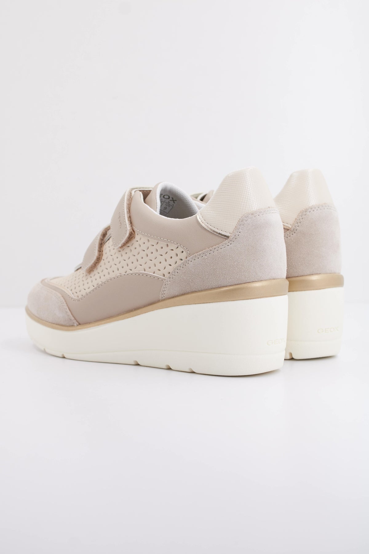 GEOX D ILDE en color MARRON CLARO (4)