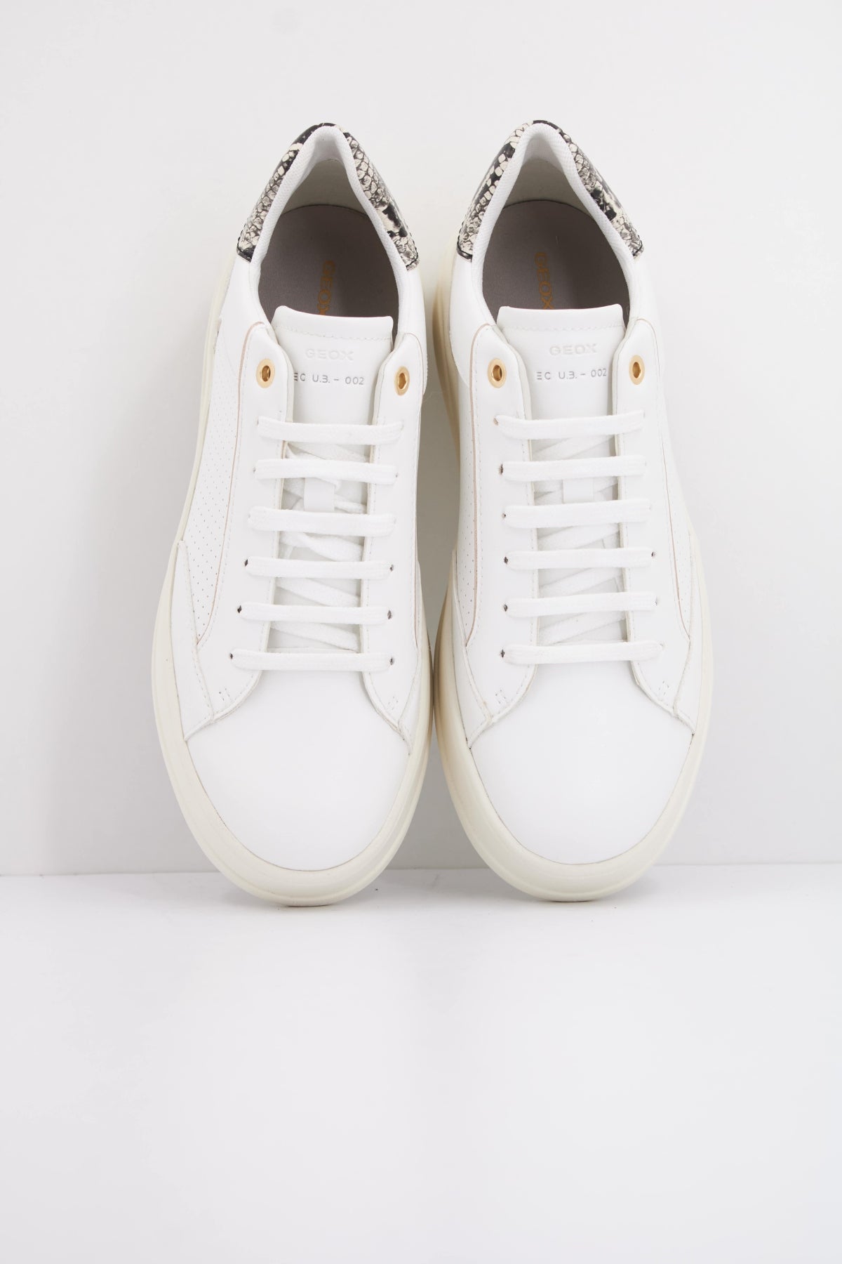 GEOX D SPHERICA ECUB- en color BLANCO (3)