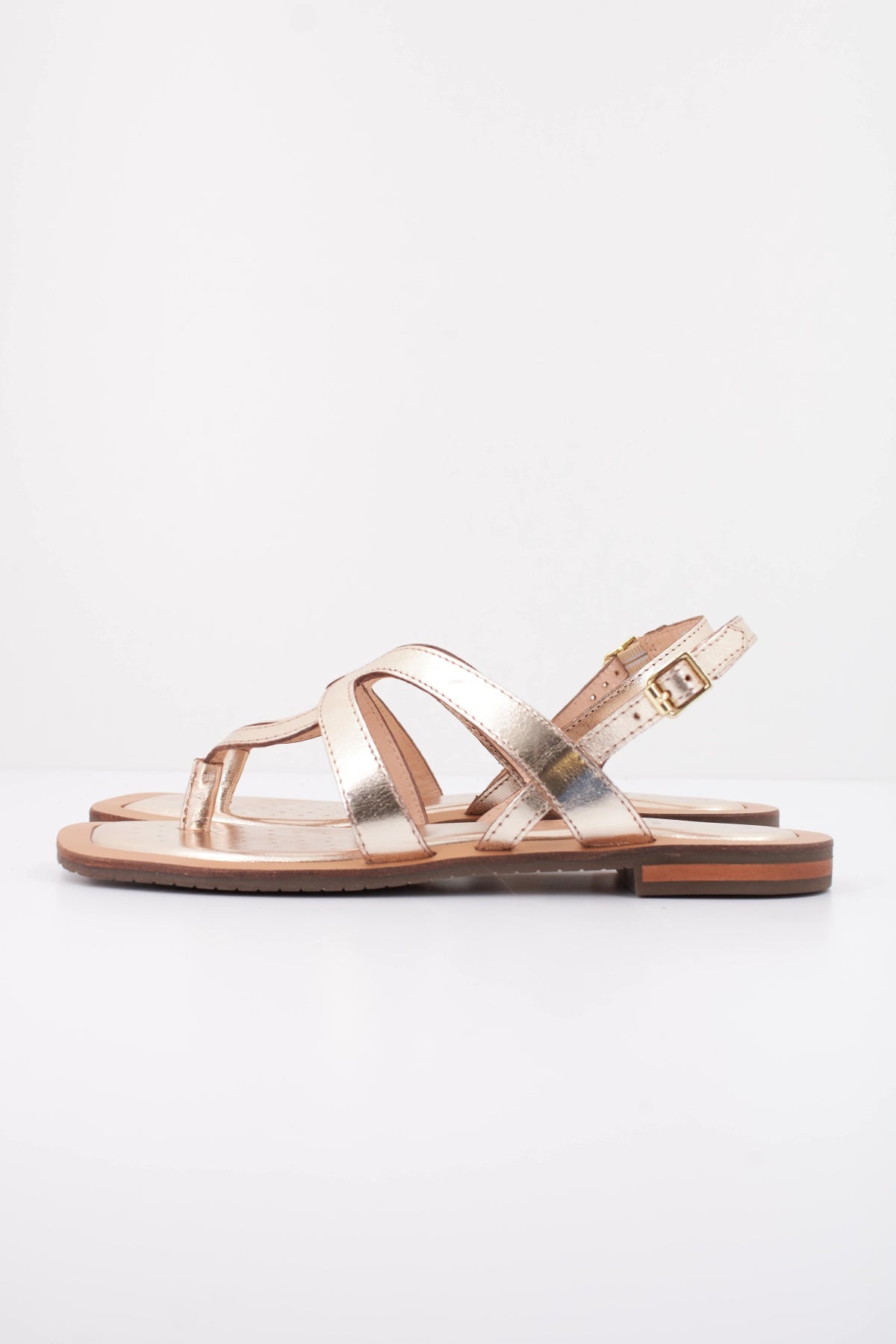 GEOX D SOZY QC en color ORO (1)