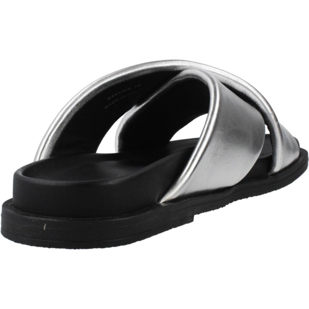 GEOX D ADELASH en color PLATA (3)