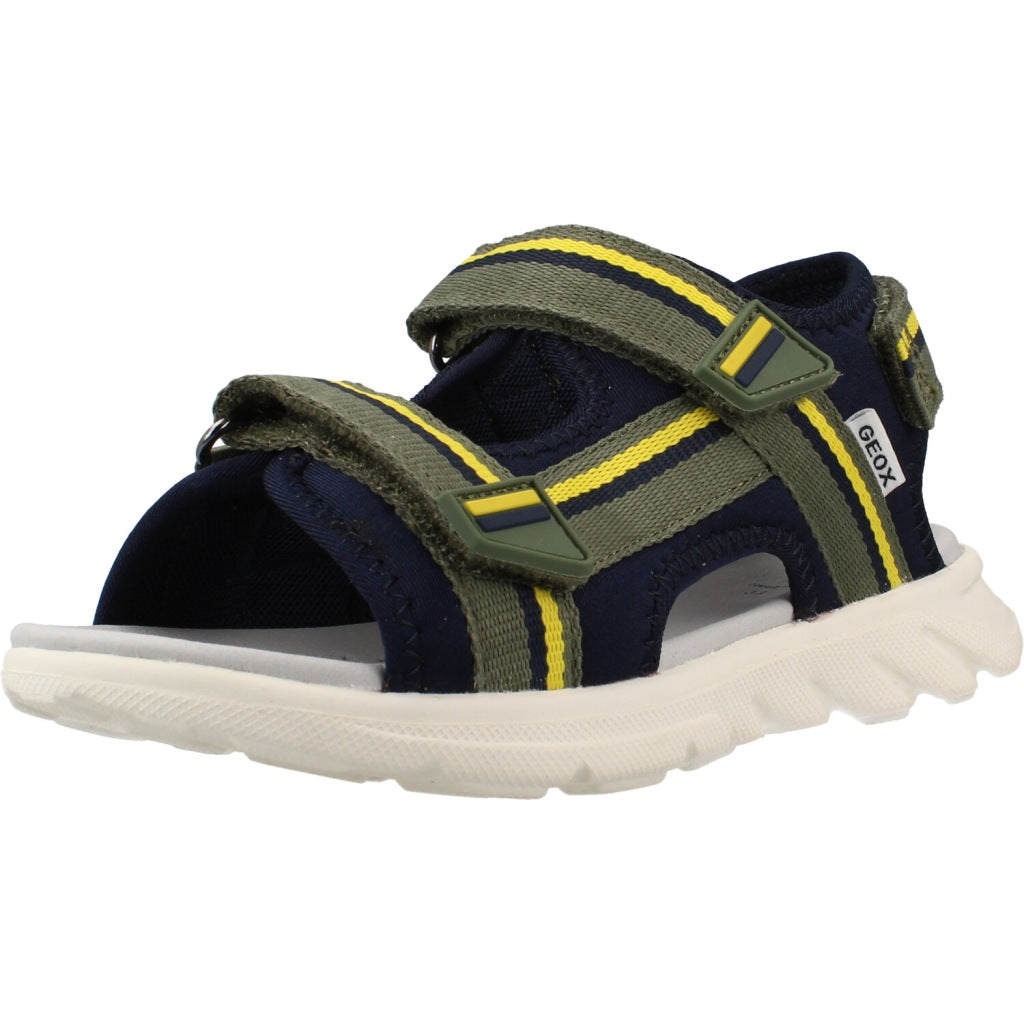 GEOX J SANDAL AIRADYUM BO en color VERDE (1)