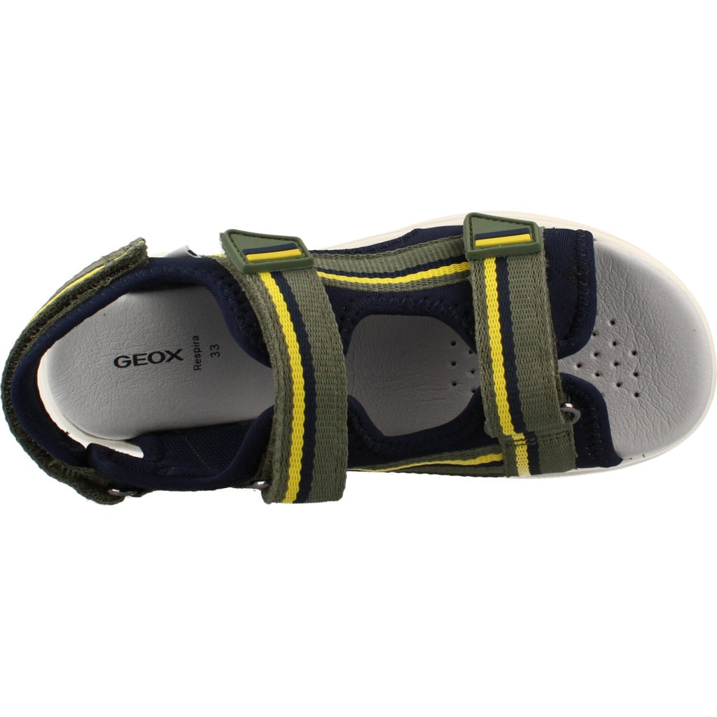 GEOX J SANDAL AIRADYUM BO en color VERDE (7)