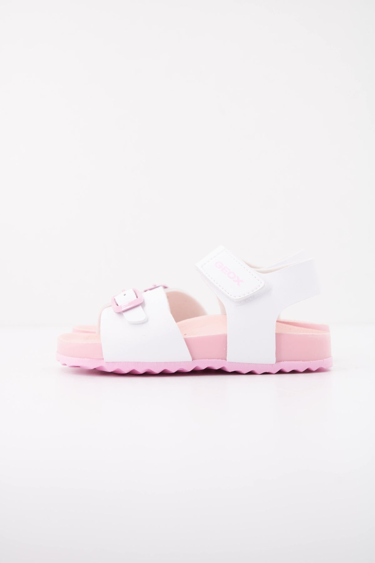 GEOX B SANDAL CHALKI en color BLANCO (1)