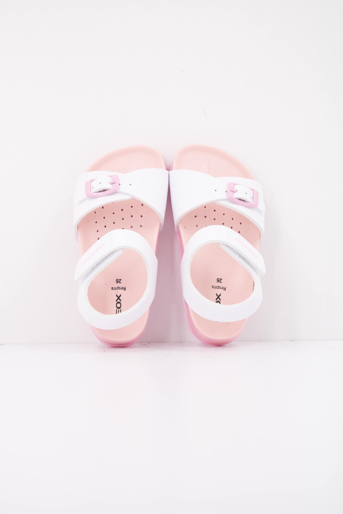 GEOX B SANDAL CHALKI en color BLANCO (3)