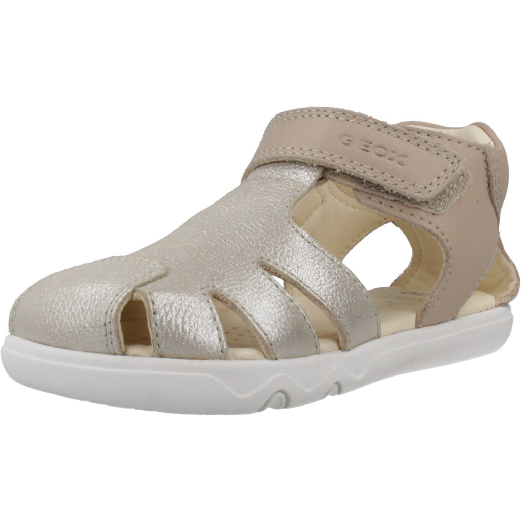 GEOX B SANDAL STEPPIEUP en color ORO (1)
