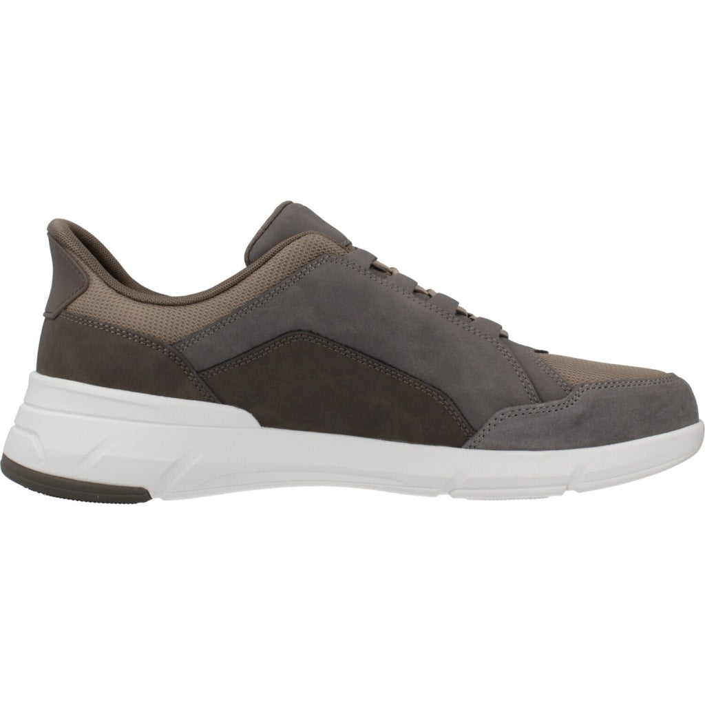 GEOX U VITTOUR PLUS en color MARRON (4)
