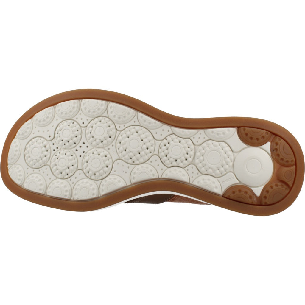 GEOX D SPHERICA ECUB S en color MARRON (6)