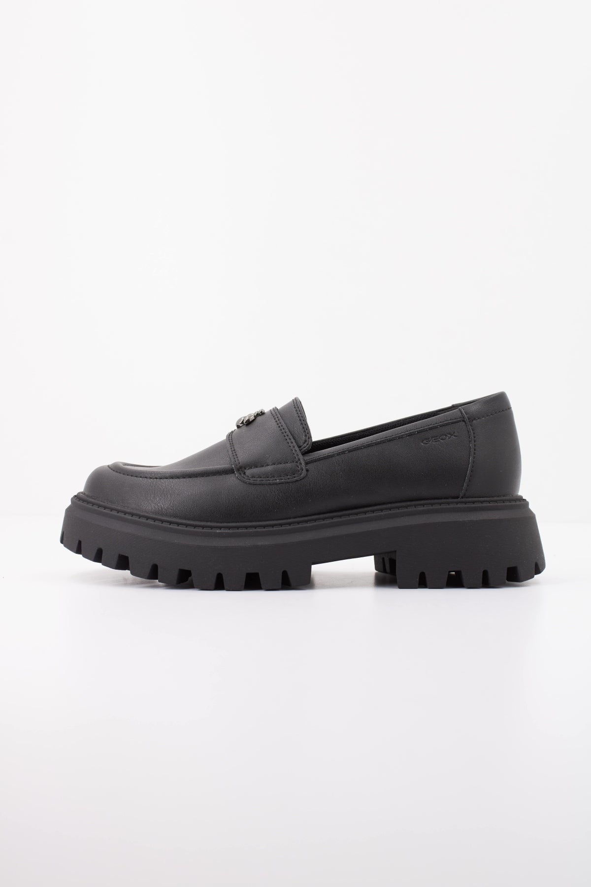 GEOX J MAQUINNENS GIRL en color NEGRO (1)