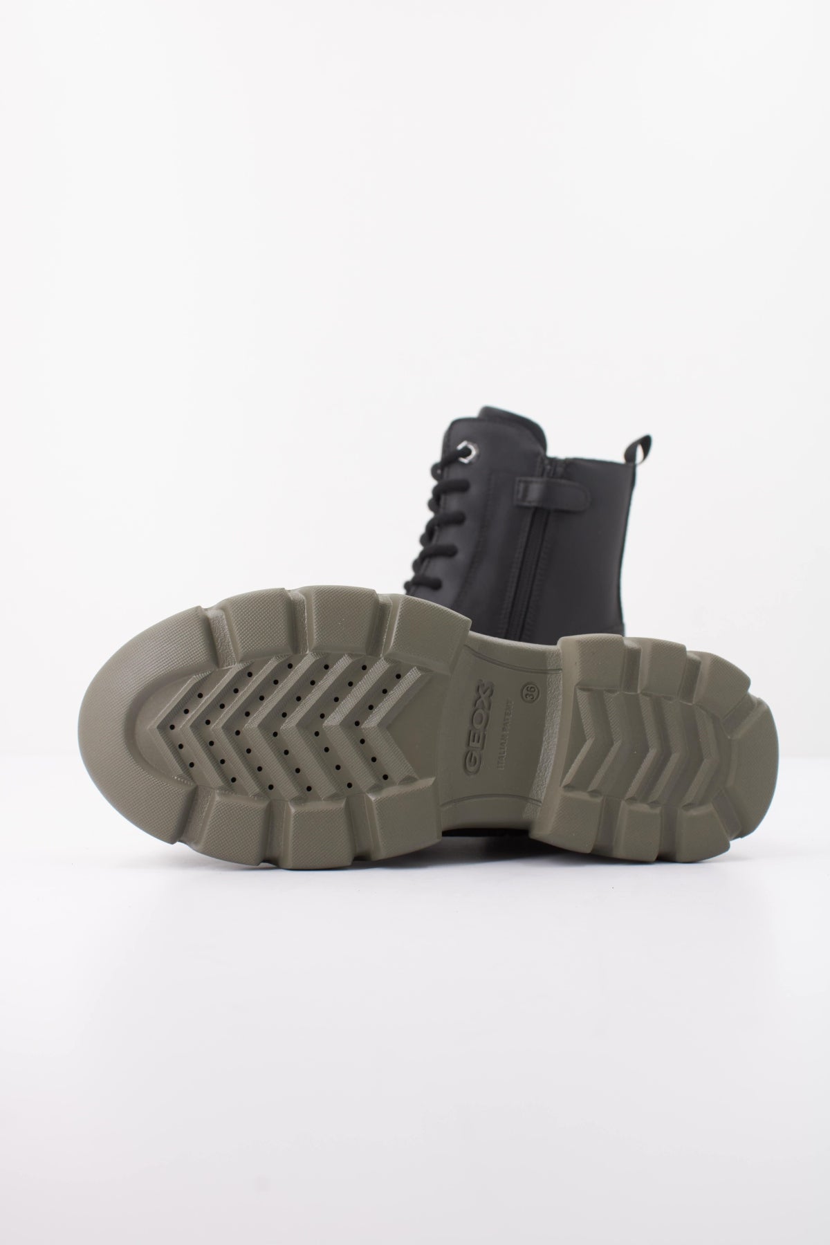 GEOX J JUNETTE GIRL en color NEGRO (5)