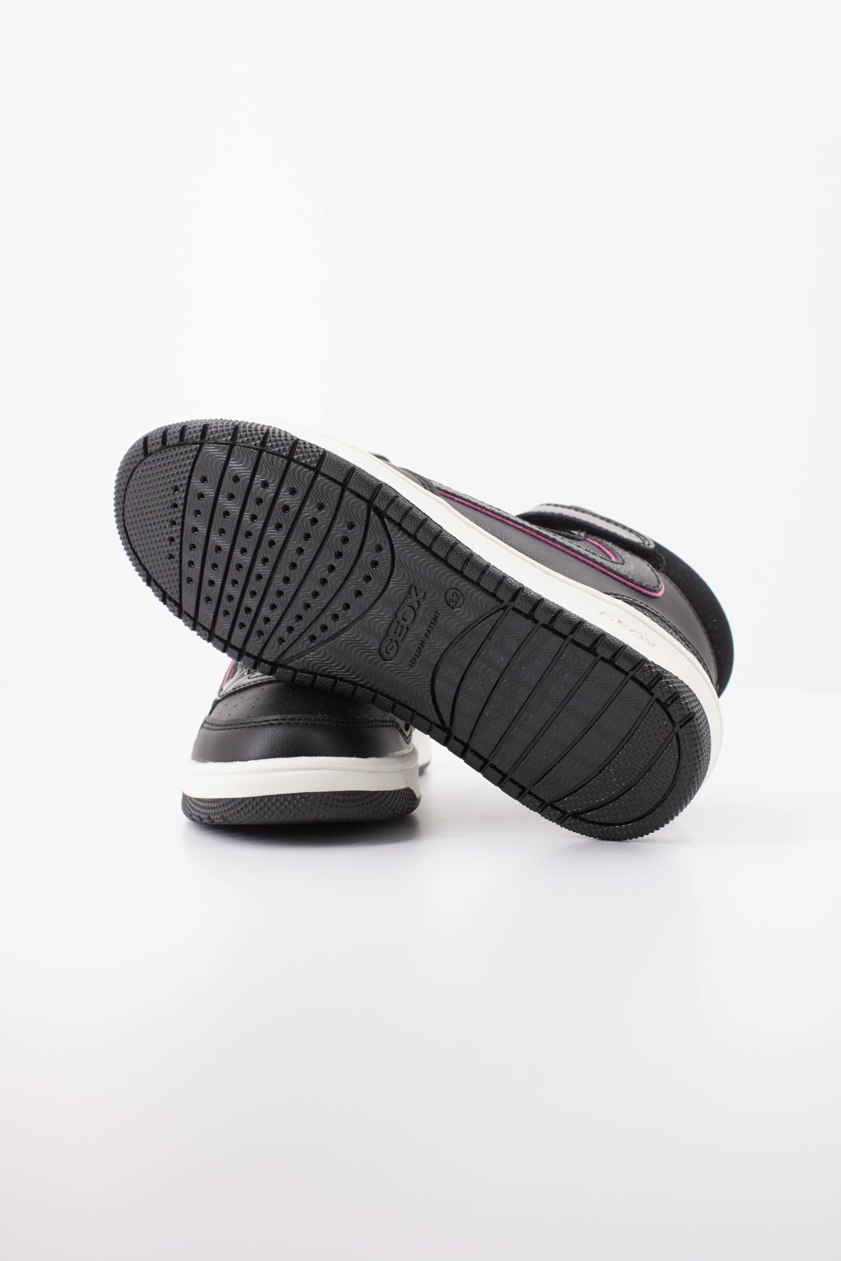 GEOX JHXA en color NEGRO (5)
