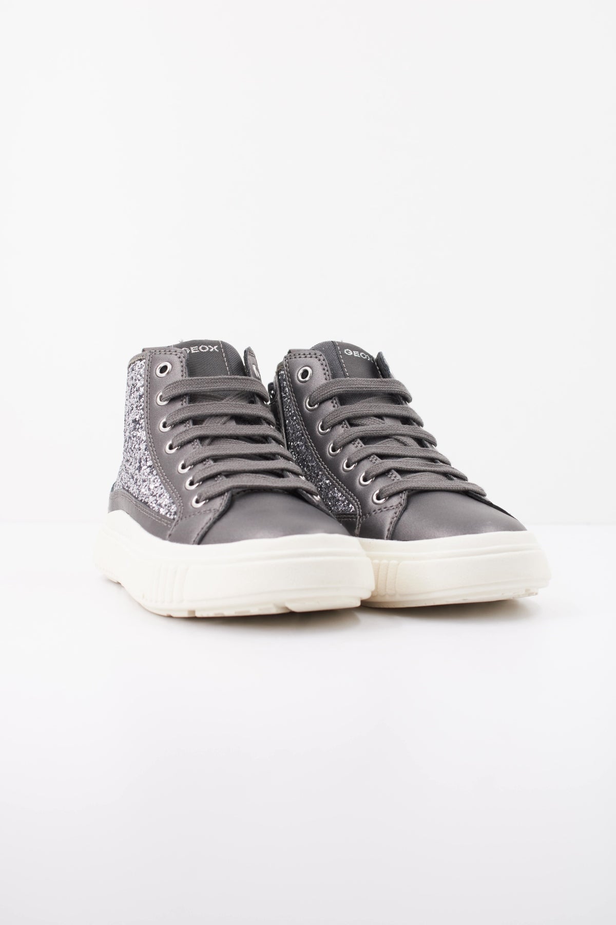 GEOX J LAQUINNY GIRL en color GRIS (2)