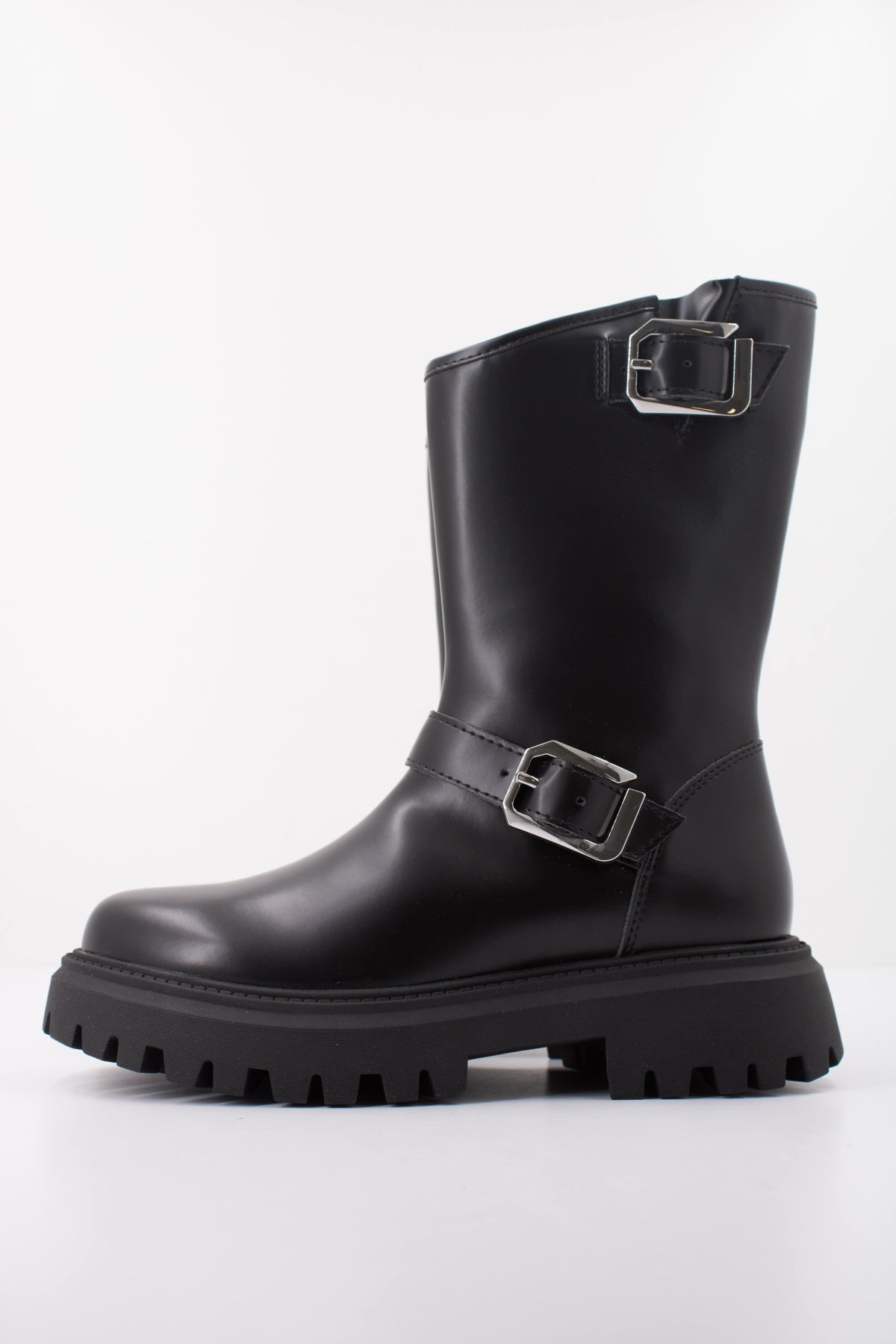 GEOX J MAQUINNENS GIRL en color NEGRO (1)