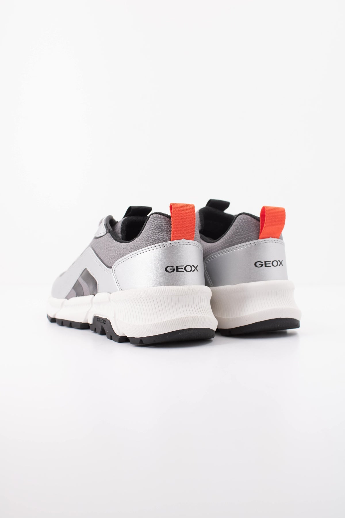 GEOX J FLEXYPER PLUS BOY en color PLATA (4)