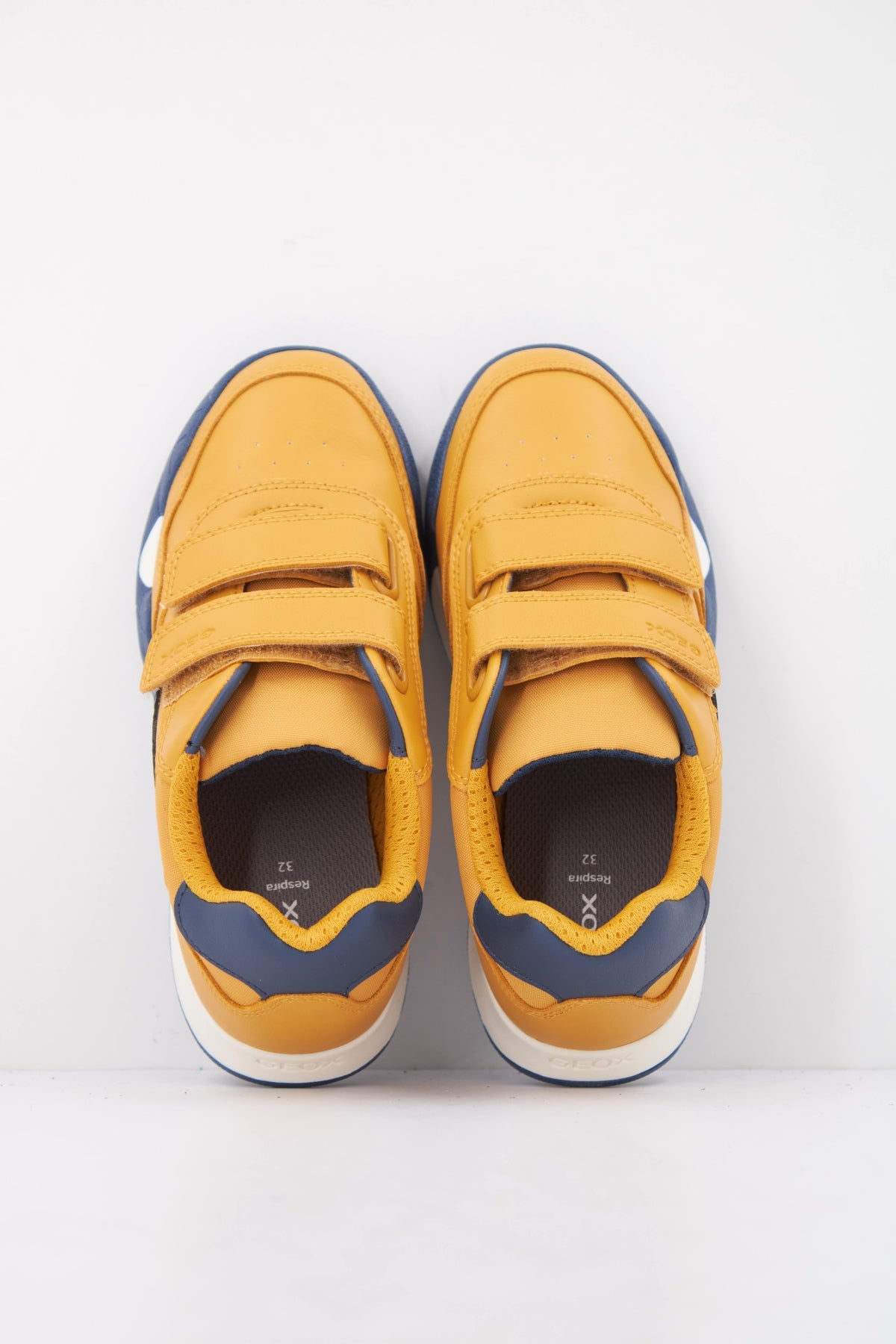 GEOX J RANN-E BOY en color AMARILLO (3)