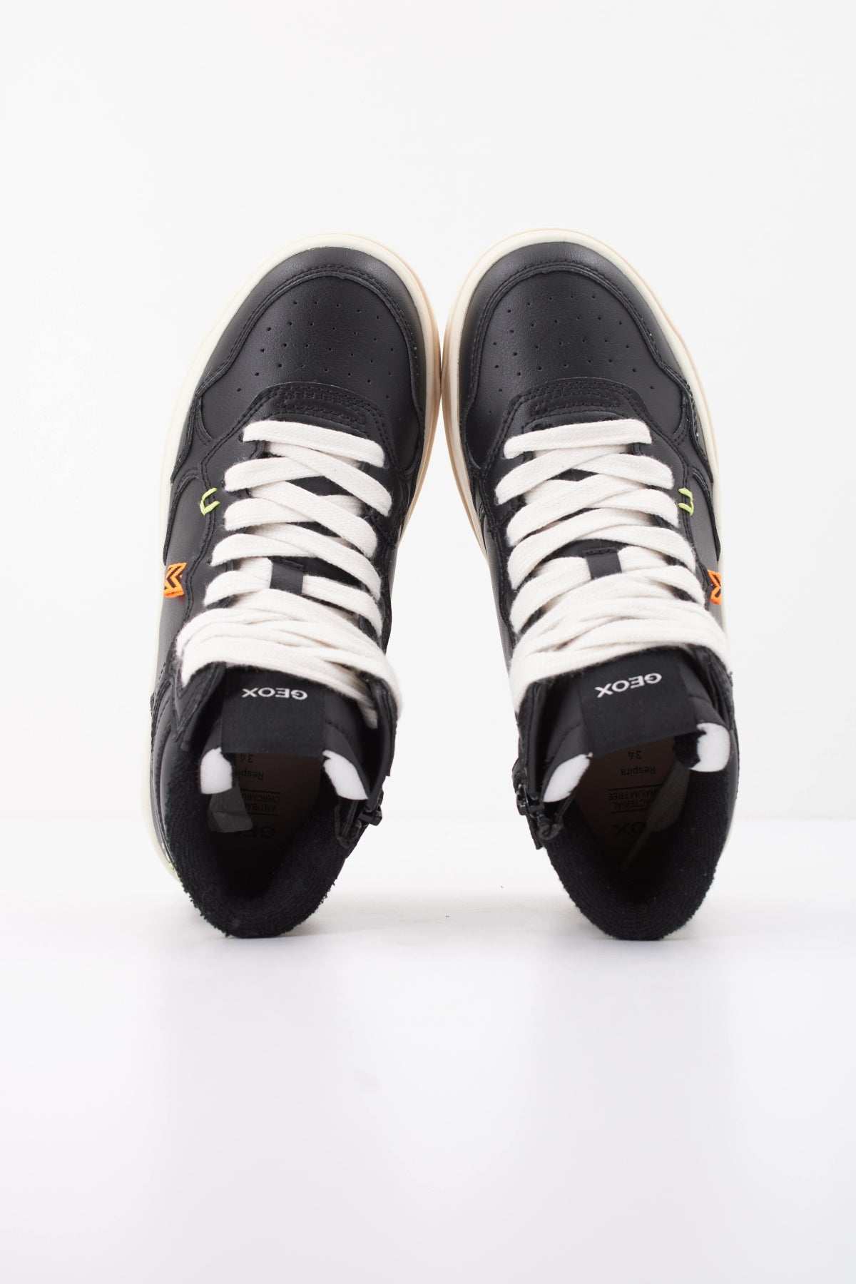 GEOX J LESTRELLA GIRL en color NEGRO (3)