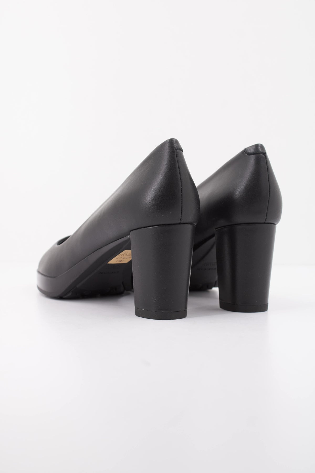 GEOX DTED Y en color NEGRO (4)