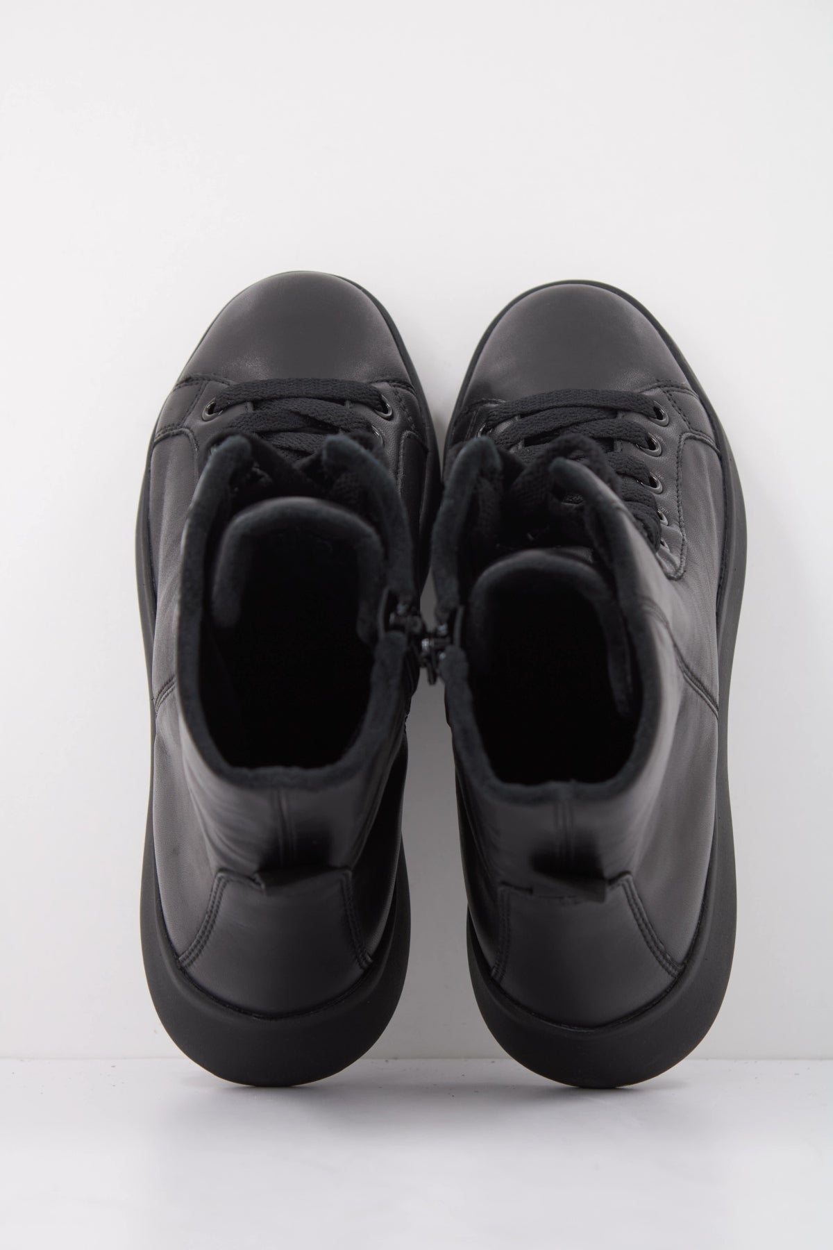 GEOX D SPHERICA EC en color NEGRO (3)