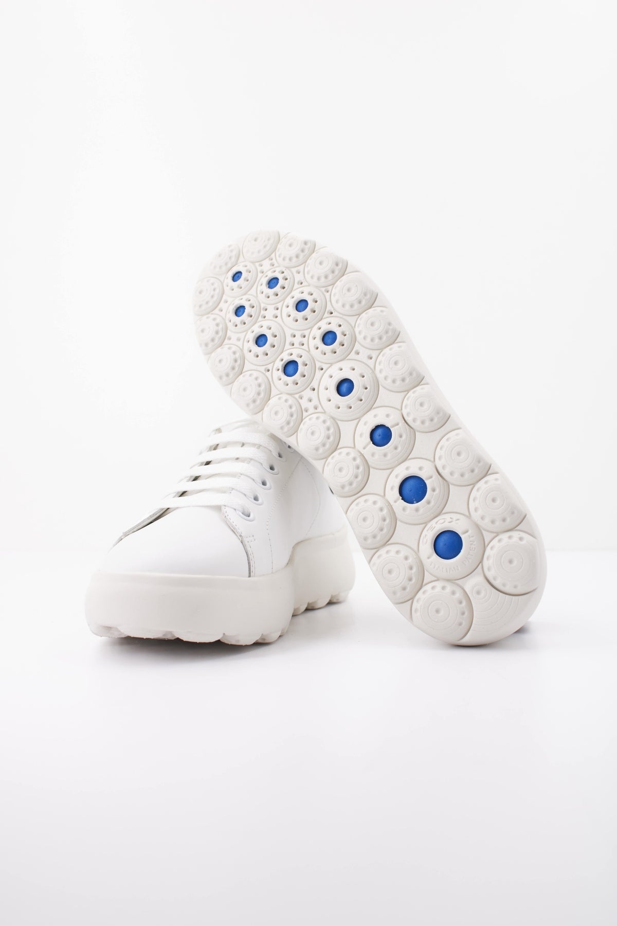 GEOX D SPHERICA EC en color BLANCO (5)