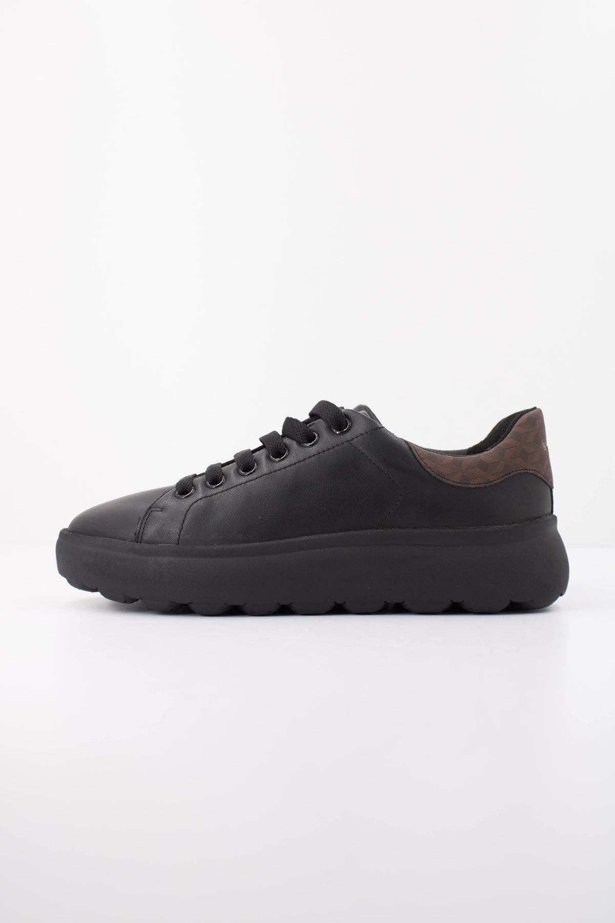 GEOX D SPHERICA EC en color NEGRO (1)