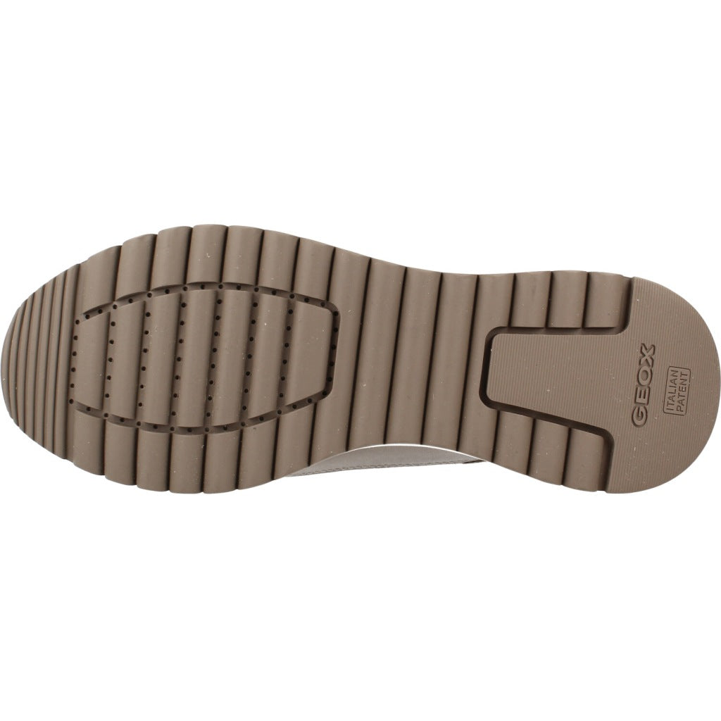 GEOX D DESYA en color BEIS (6)