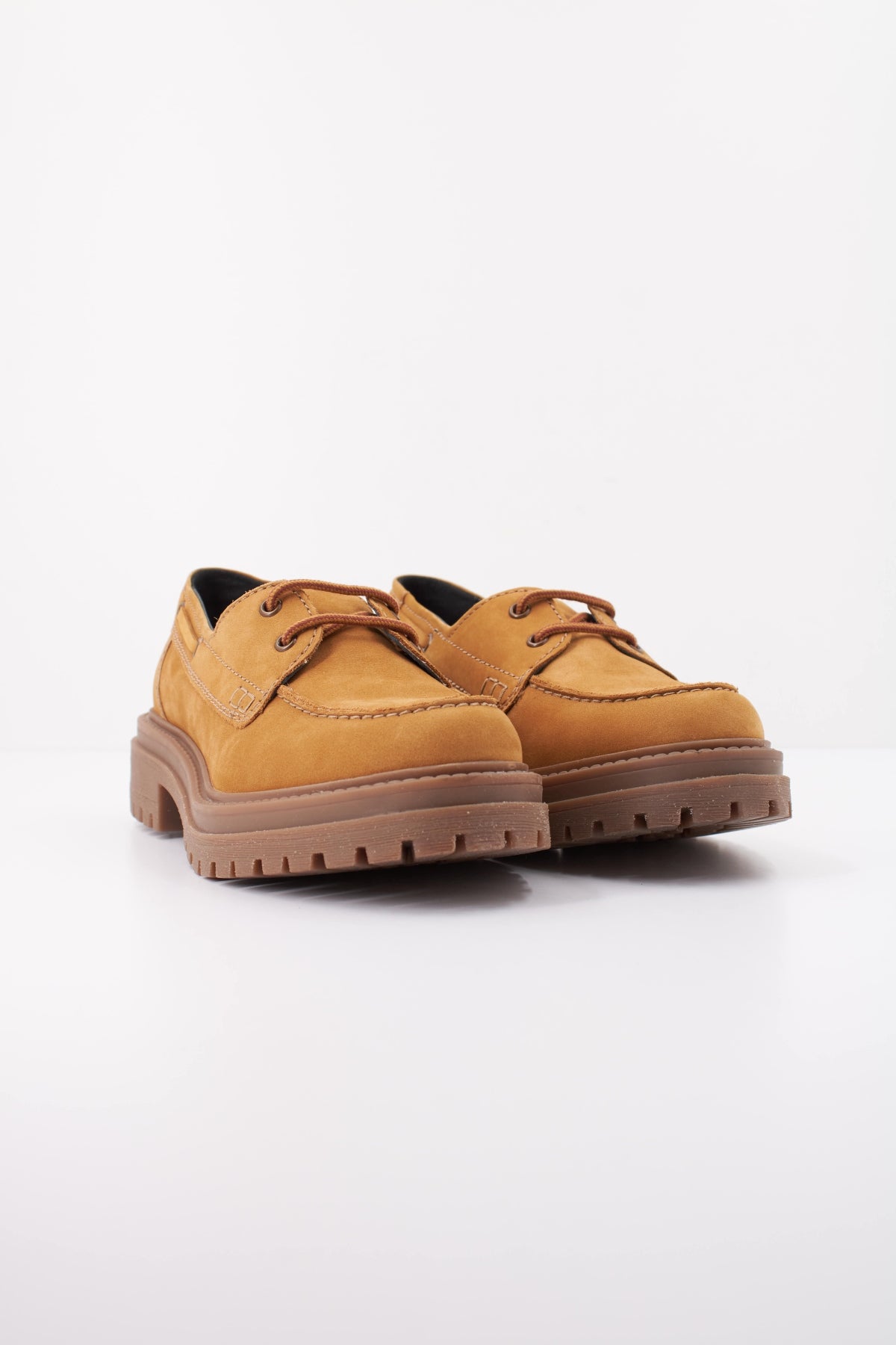 GEOX en color MARRON CLARO (2)