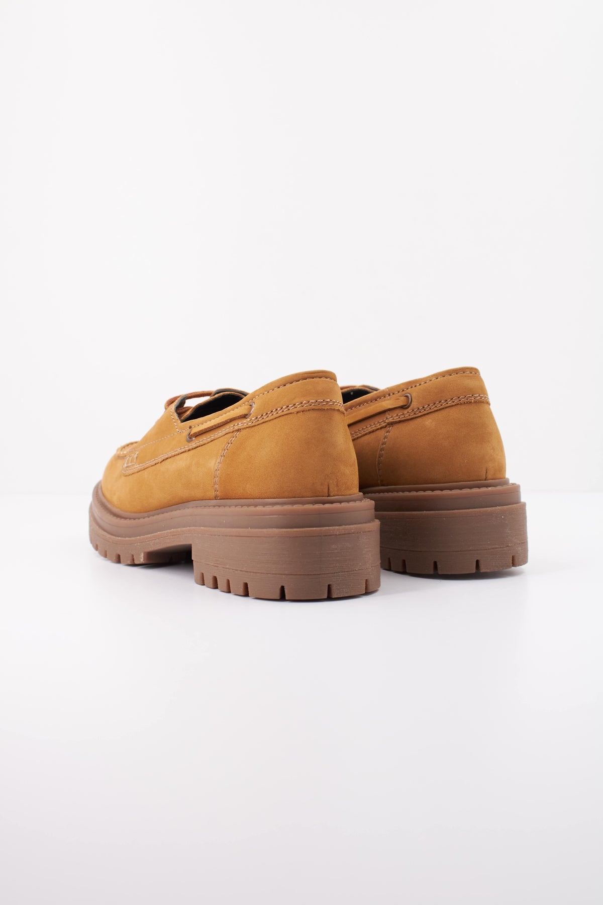 GEOX en color MARRON CLARO (4)