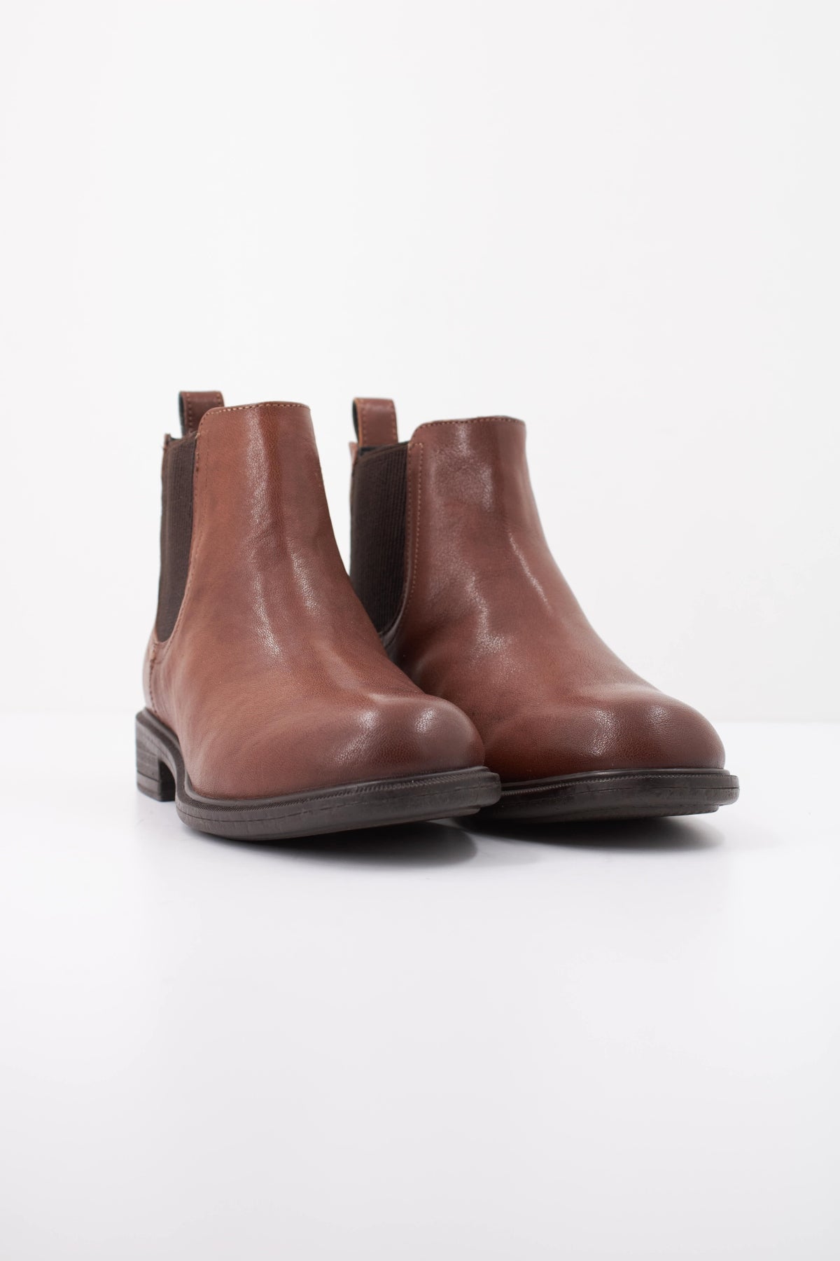 GEOX DLQA en color MARRON (2)