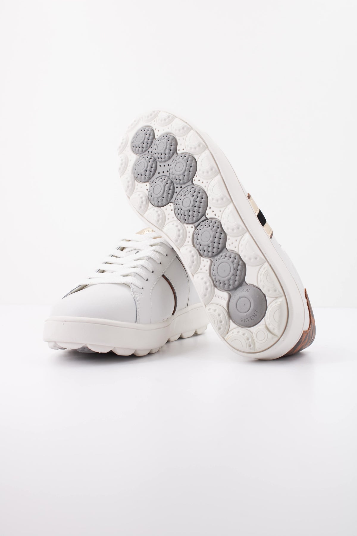 GEOX DWEA BPZ en color BLANCO (5)