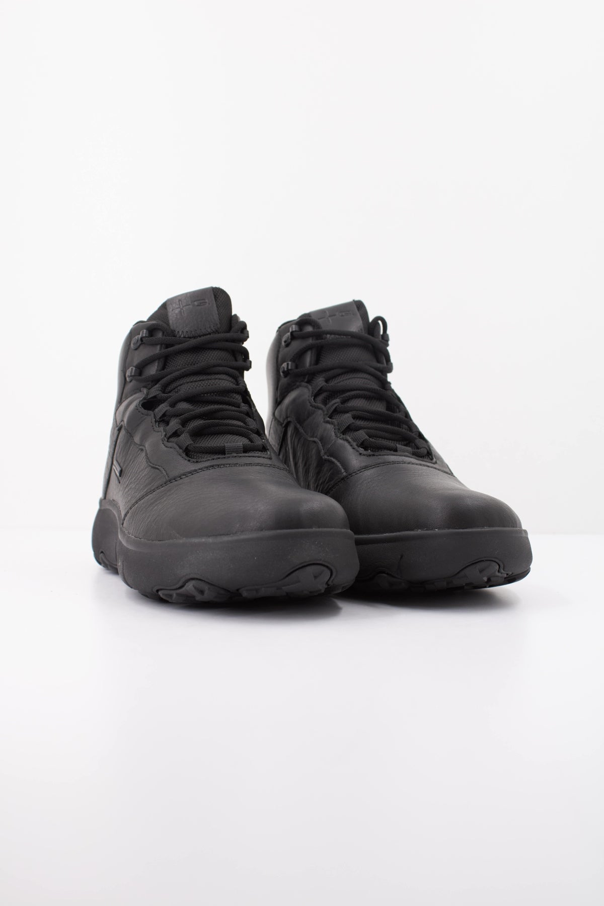 GEOX UHFB en color NEGRO (2)