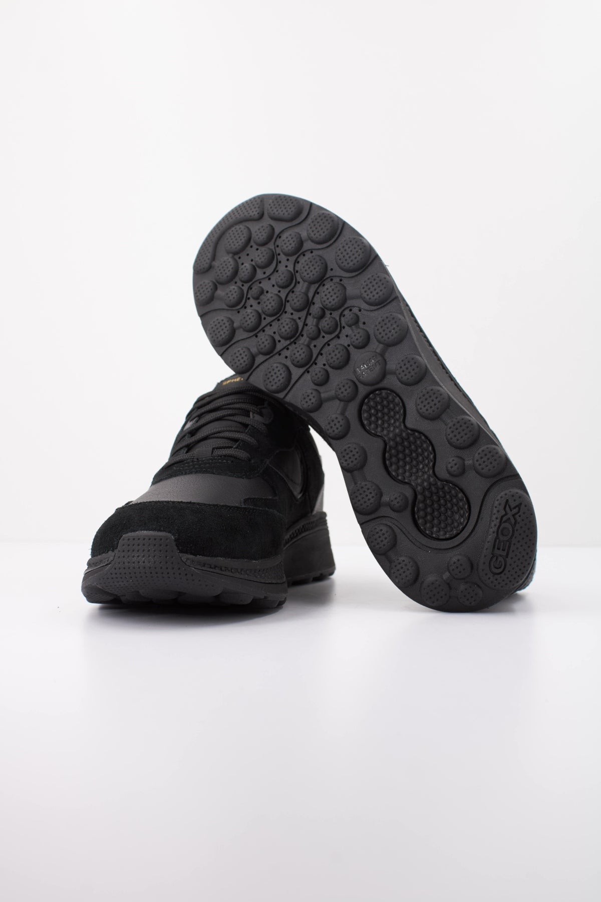 GEOX UHGB en color NEGRO (5)