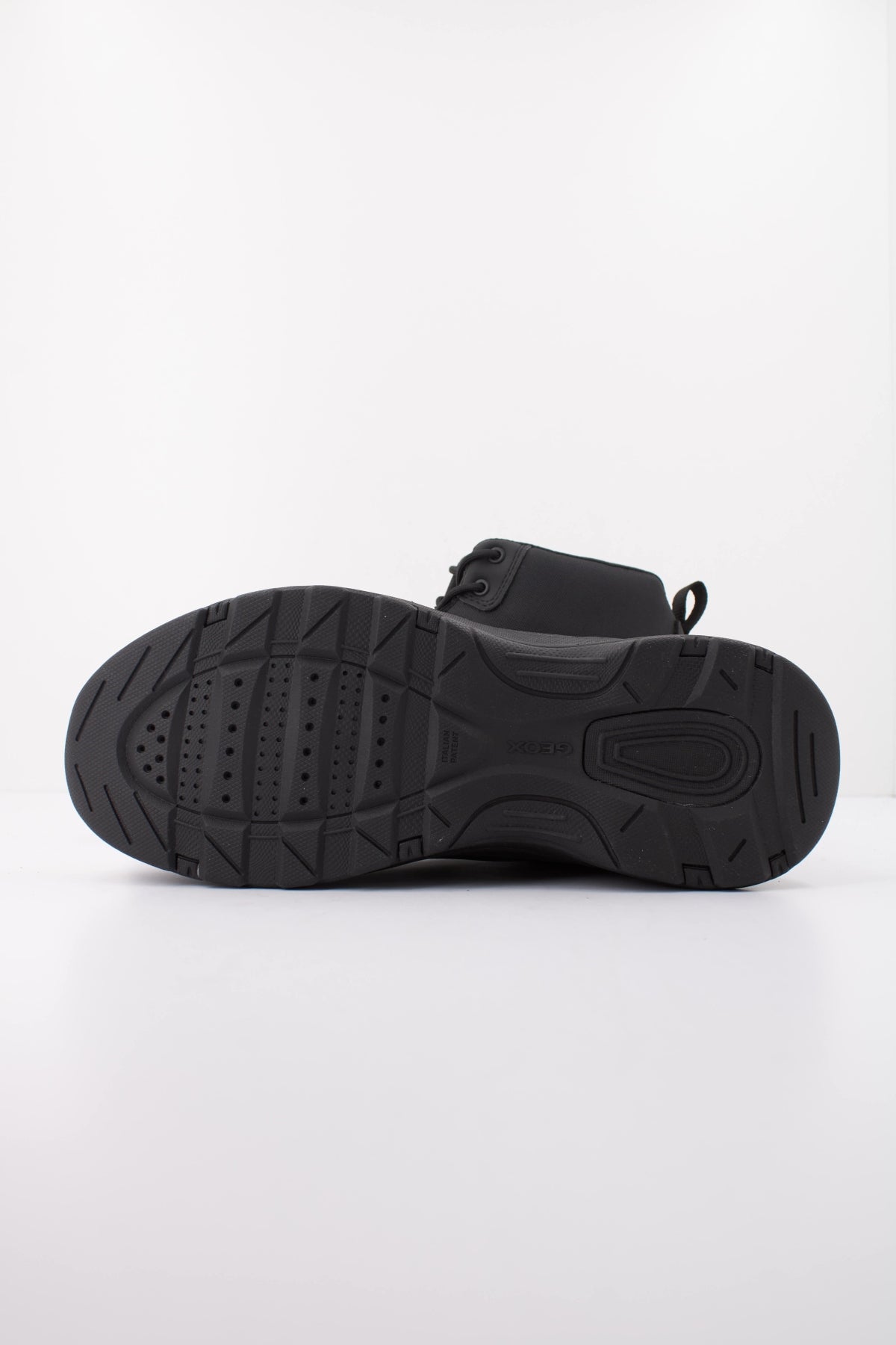 GEOX U SENALES B ABX en color NEGRO (5)