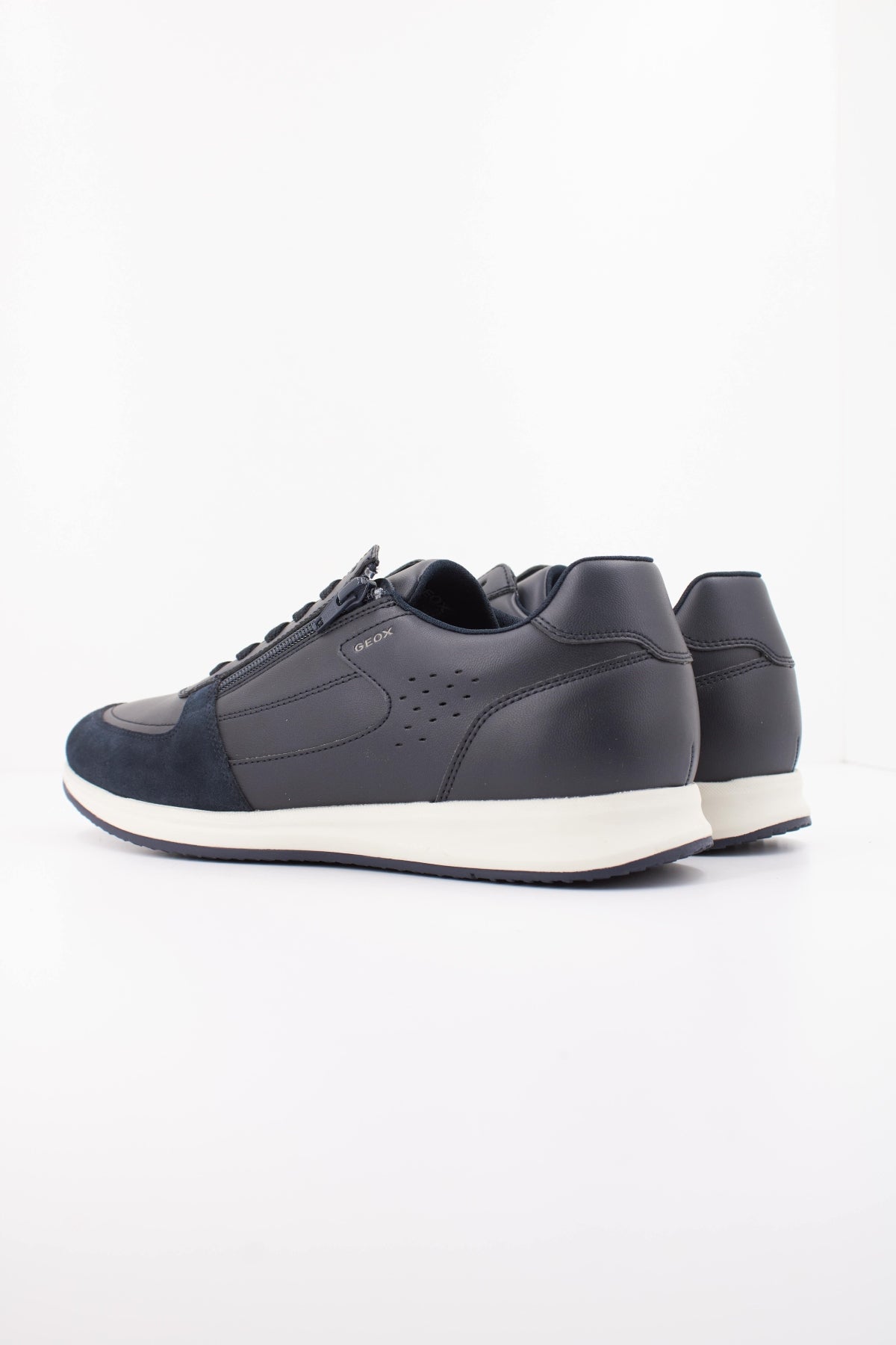 GEOX UHA BC en color NEGRO (4)