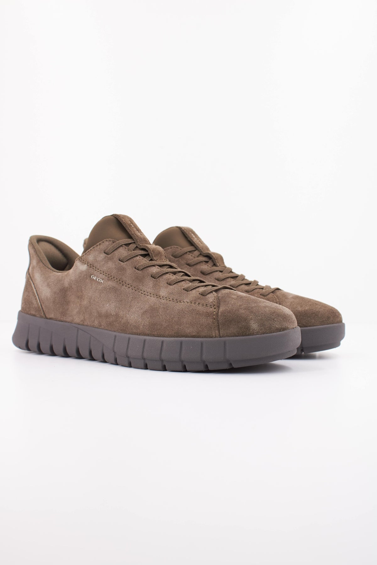 GEOX UMAA en color VERDE (2)