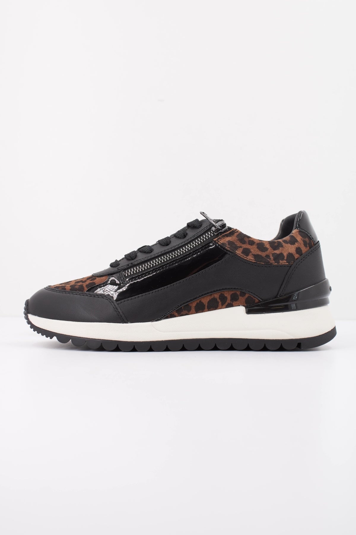 GEOX DA en color NEGRO (1)