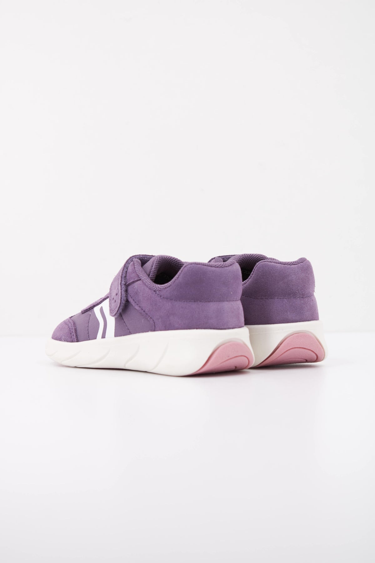 GEOX BJA FU B FOOT en color VIOLETA (4)
