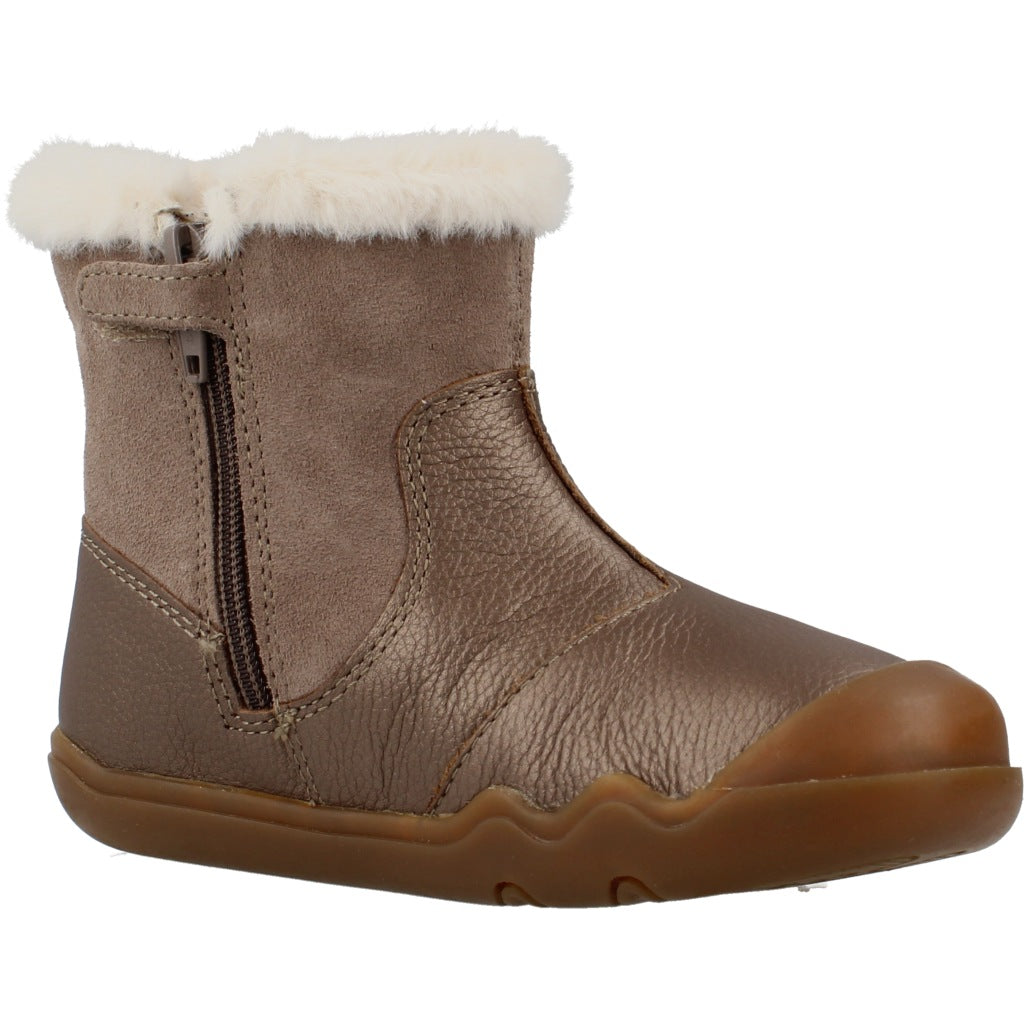GEOX BA AK B STEPPIEUP en color BEIS (5)