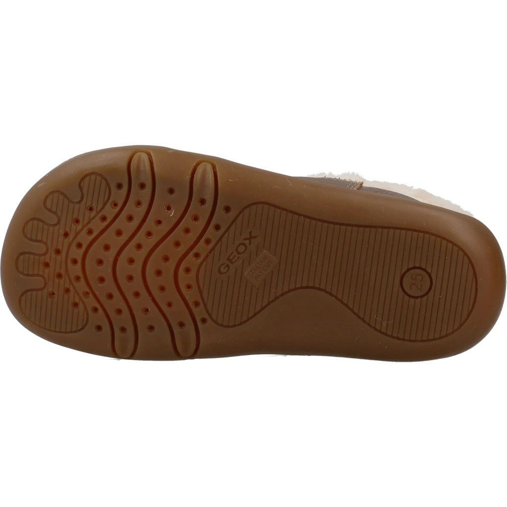 GEOX BA AK B STEPPIEUP en color BEIS (6)