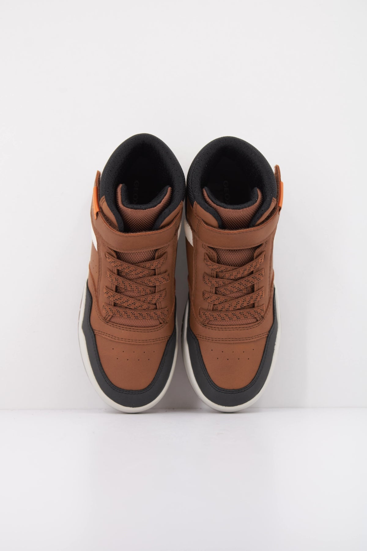 GEOX JRF MEMS en color MARRON CLARO (3)