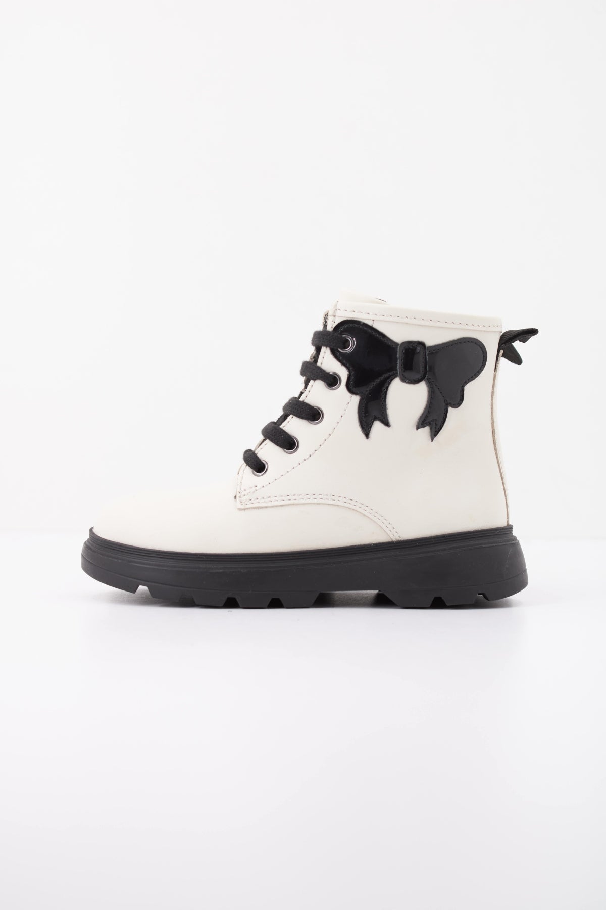 GEOX BYA B KIDDARTAH en color BLANCO (1)