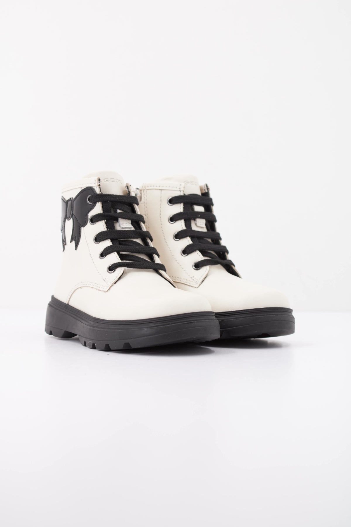 GEOX BYA B KIDDARTAH en color BLANCO (2)