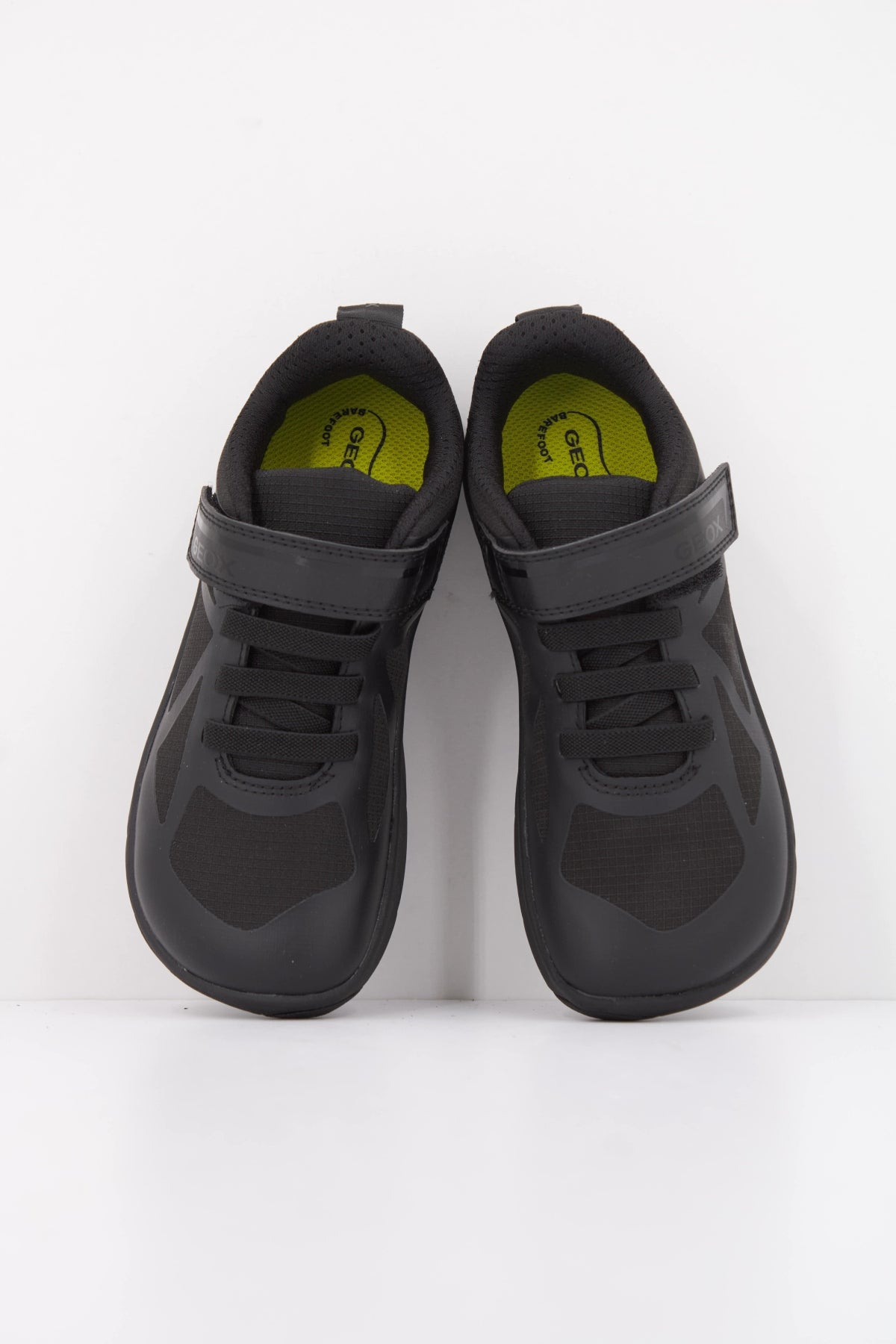 GEOX JPDD FU J FOOT RUN BOY en color NEGRO (3)