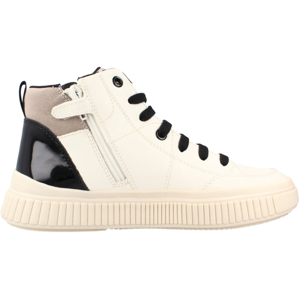 GEOX JMD J LAQUINNY en color NUDE (4)