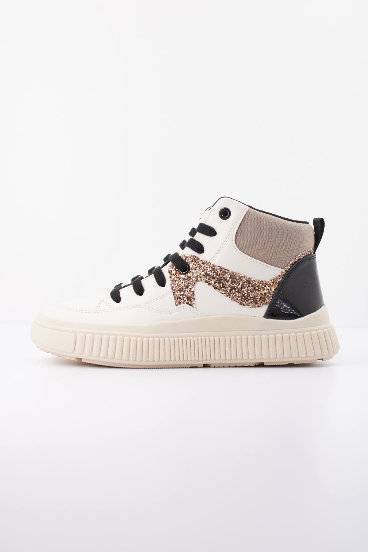 GEOX JMD J LAQUINNY en color NUDE (1)