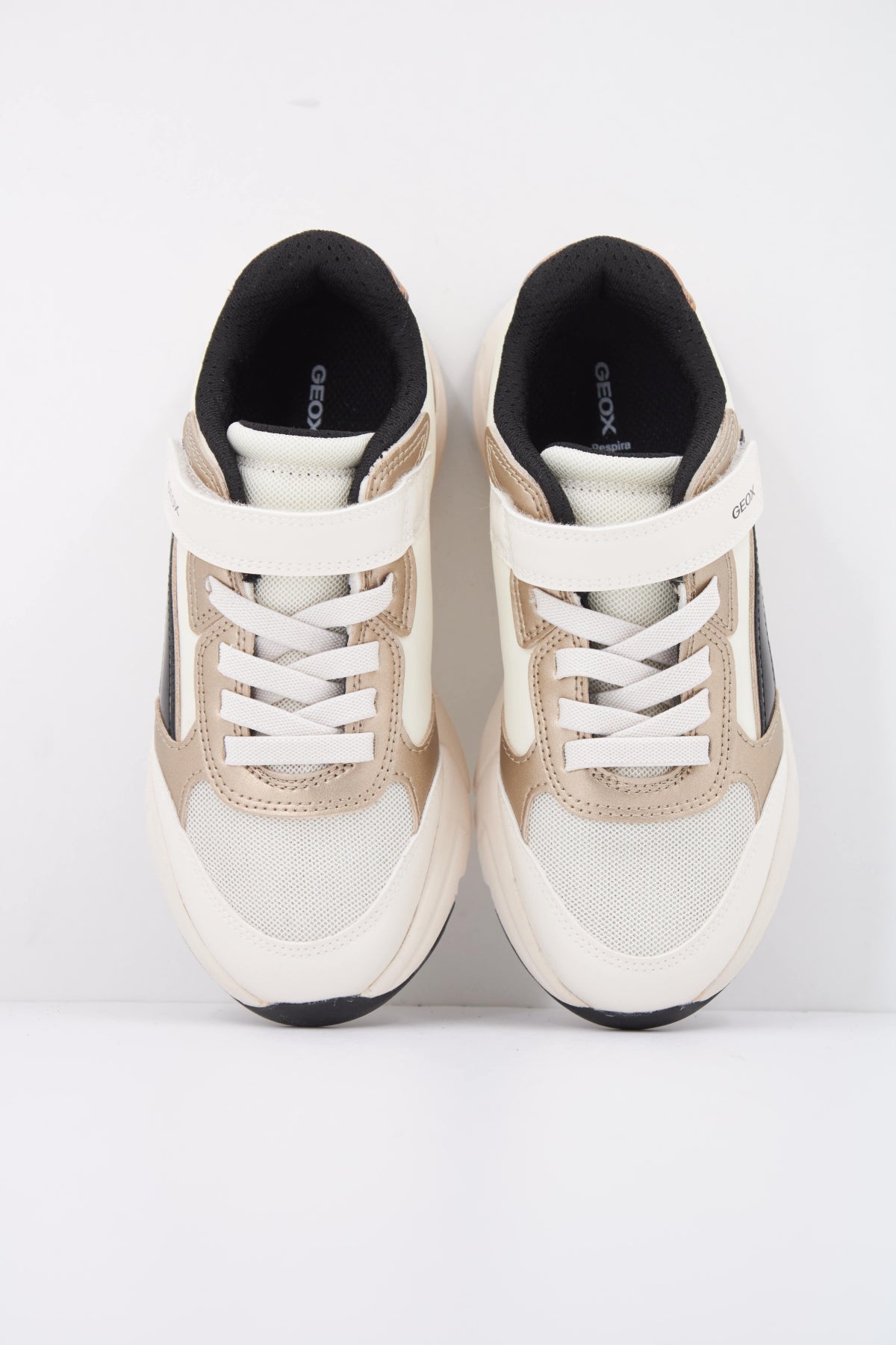 GEOX JMA FUNF en color BLANCO (3)
