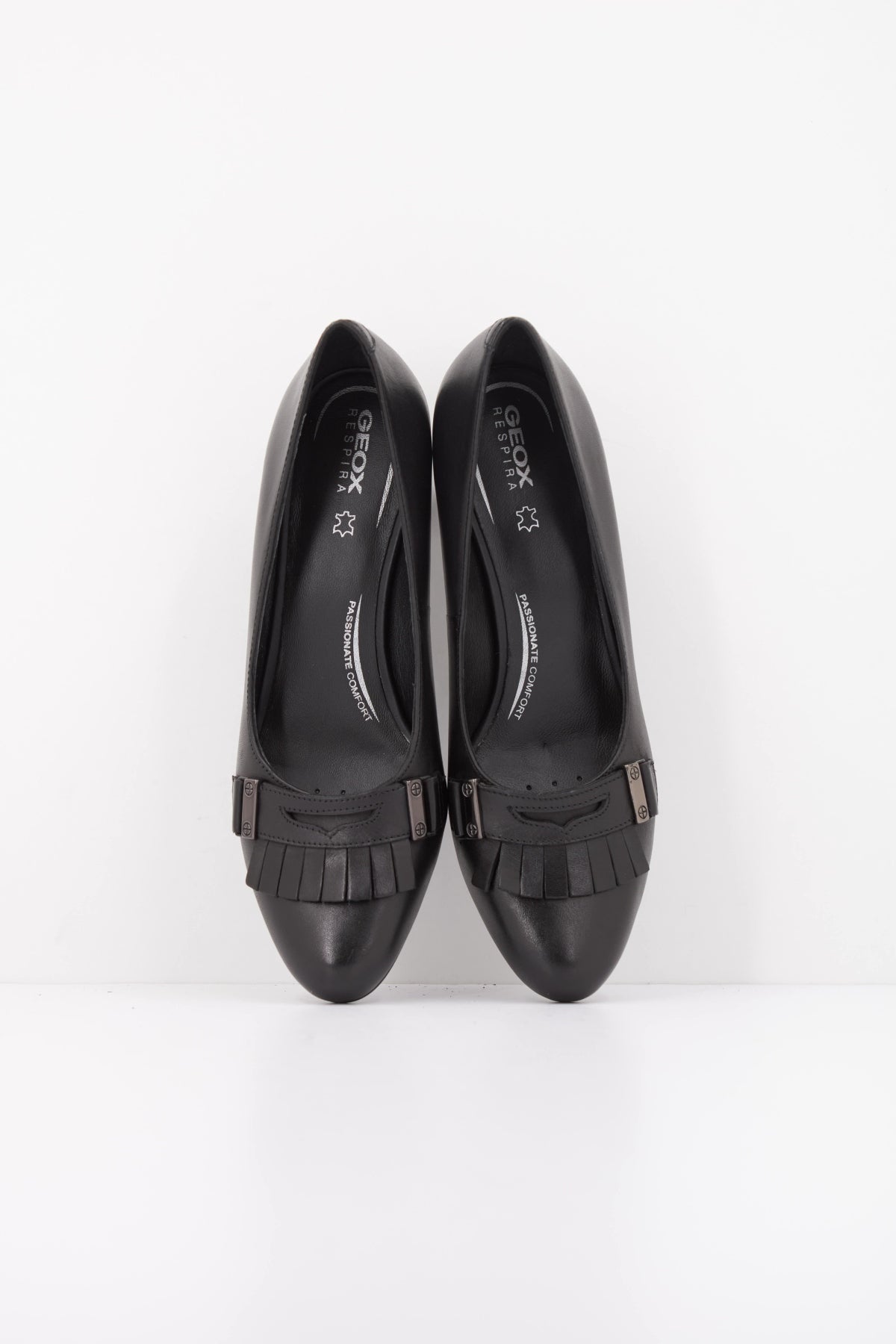 GEOX DLBC en color NEGRO (3)