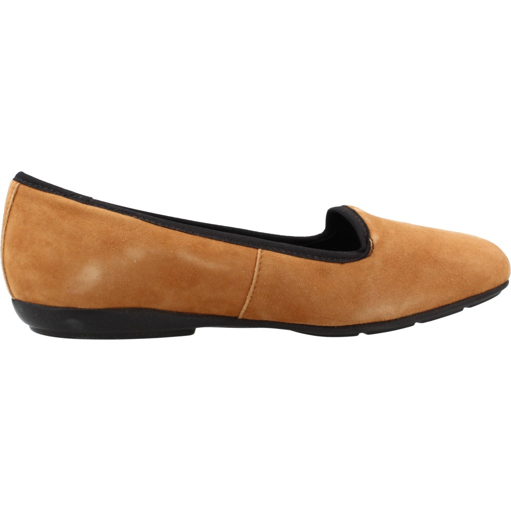 GEOX D ANNYTAH en color MARRON CLARO (4)